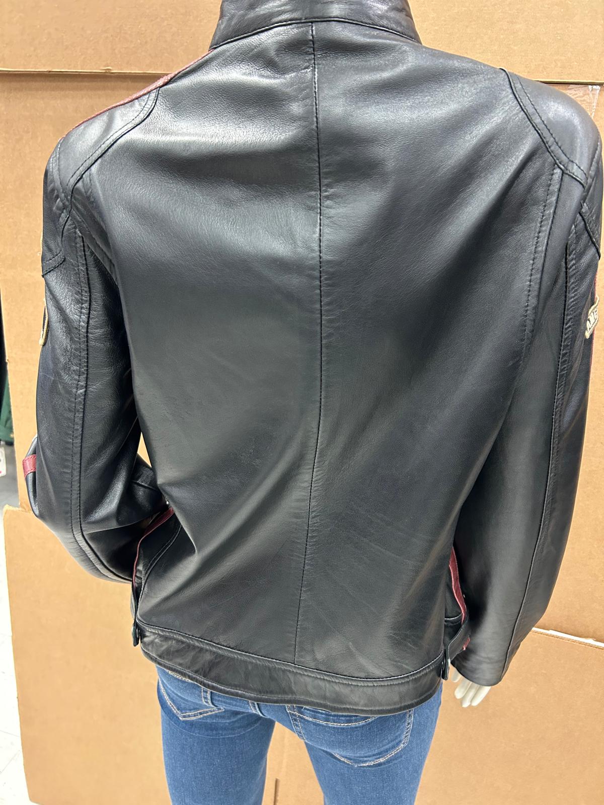 Women’s Sports Jacket – Lightweight Moisture-Wicking Activewear